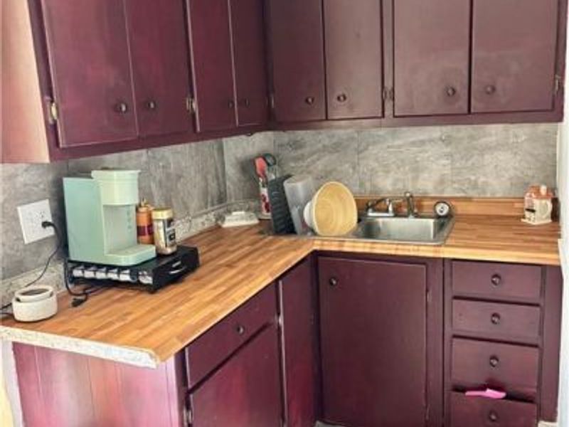 300 Warren Street, Greenville, OH 45331 Photo 6