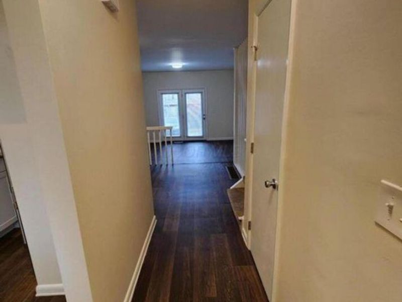 3667-3673 McCarley Drive S, Columbus, OH 43228 Photo 2