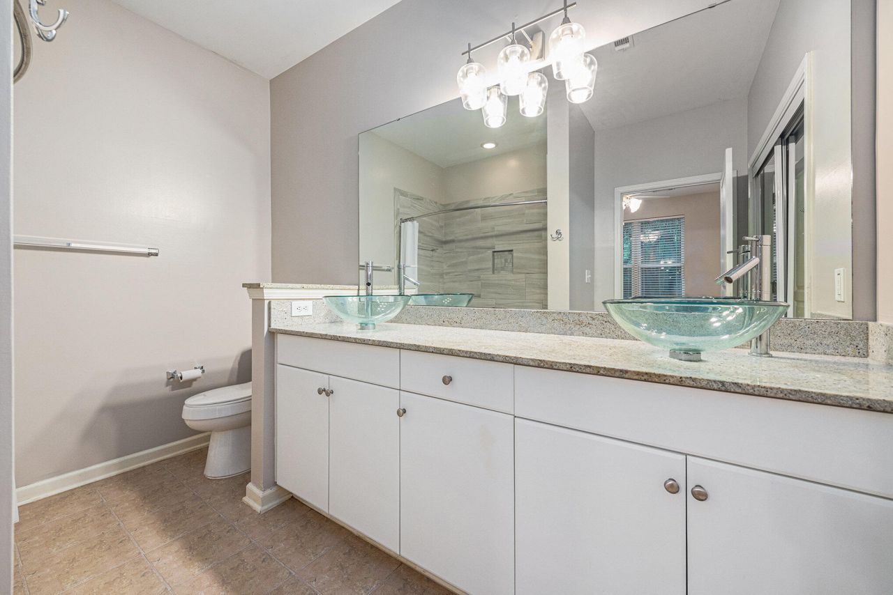 300 Bucksley Lane Photo 14