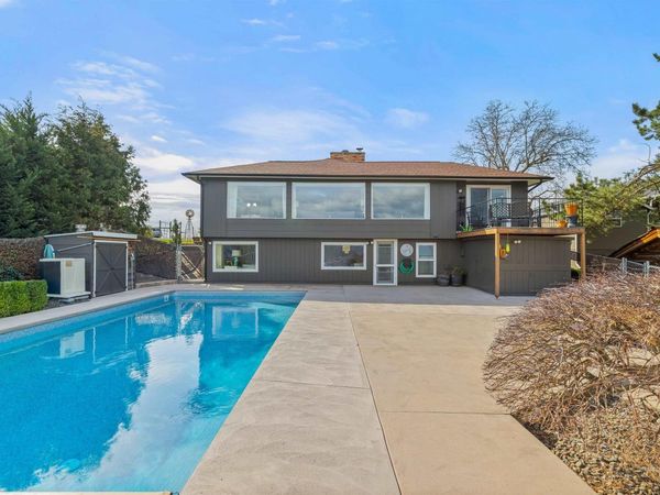 1744 Valleyview Drive, Clarkston, WA 99403