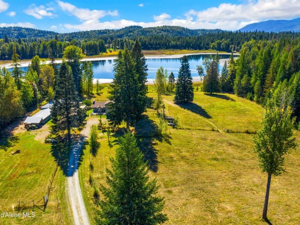 362 Winding WAY , Sandpoint, ID 83864