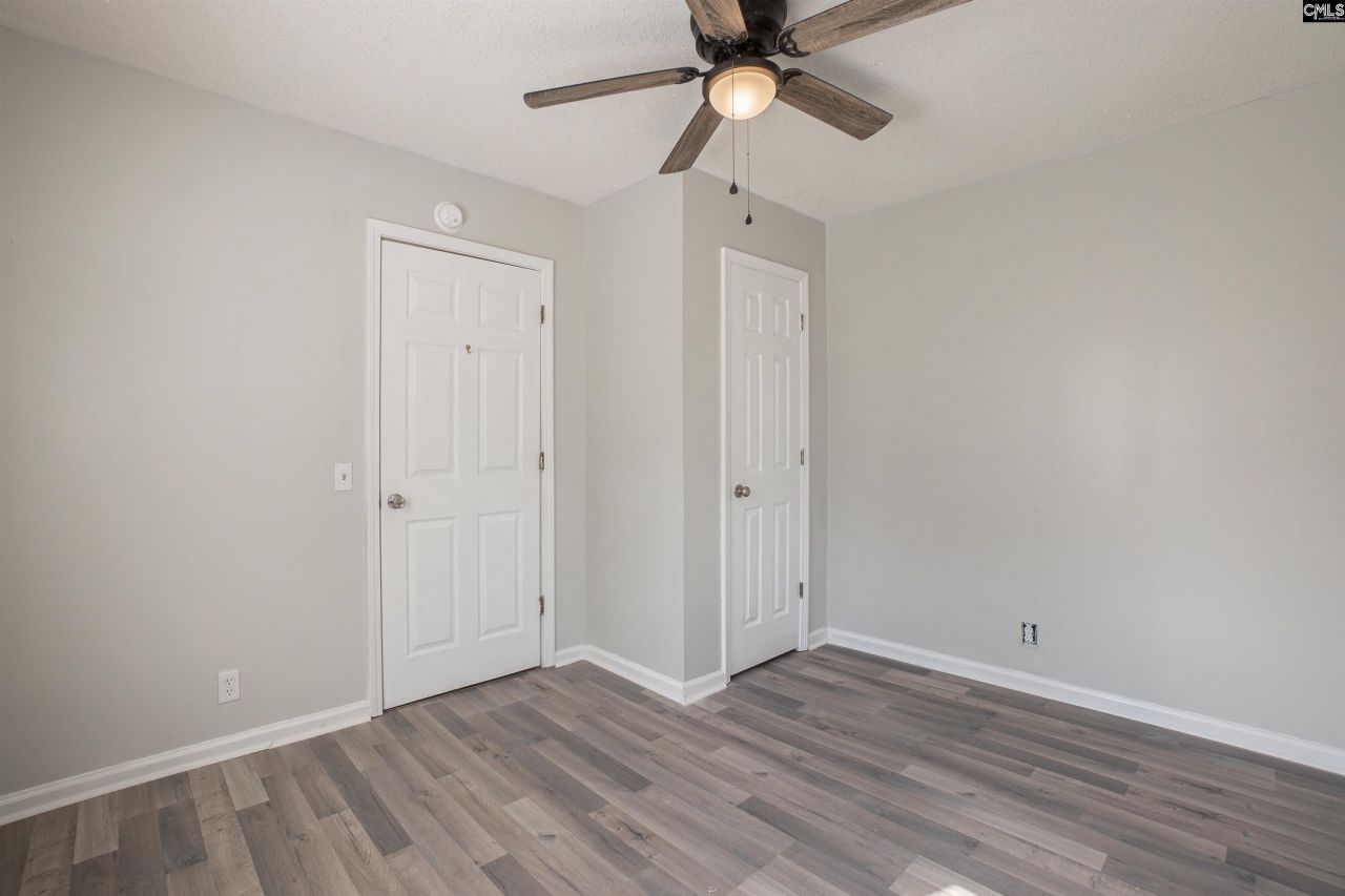 1156 Middle Dr  Photo 18