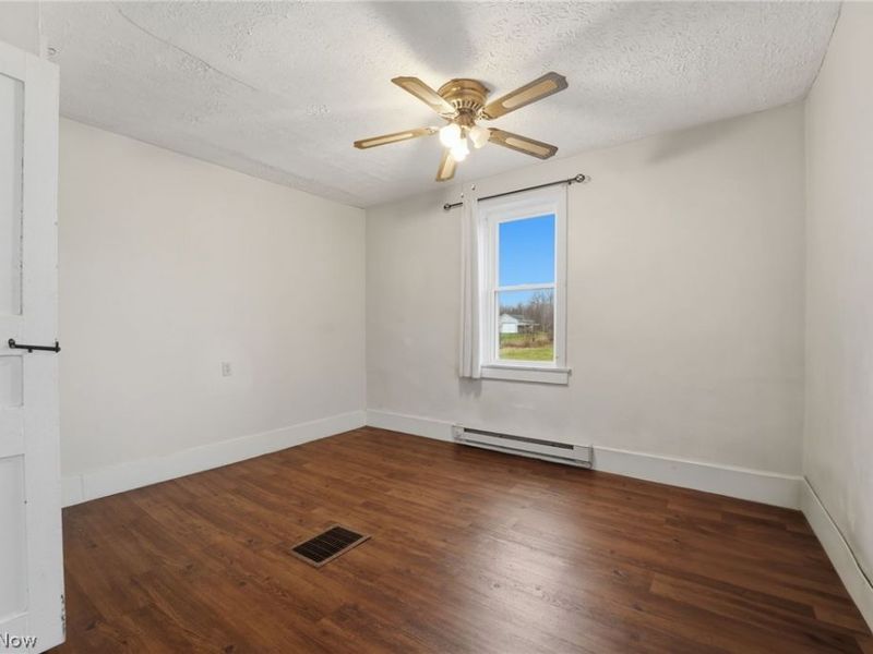 16176 Ravenna Road, Burton, OH 44021 Photo 14