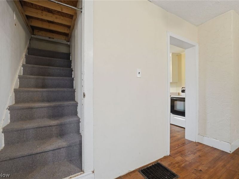 16176 Ravenna Road, Burton, OH 44021 Photo 17