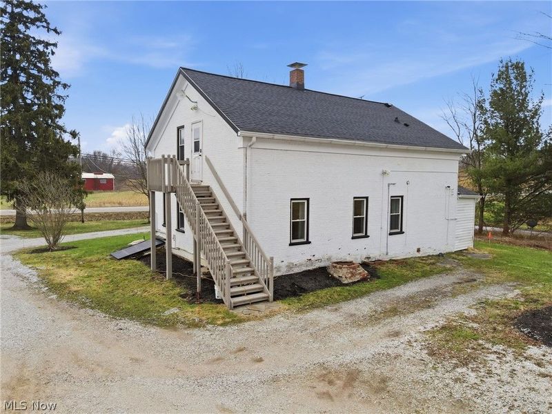 16176 Ravenna Road, Burton, OH 44021 Photo 2