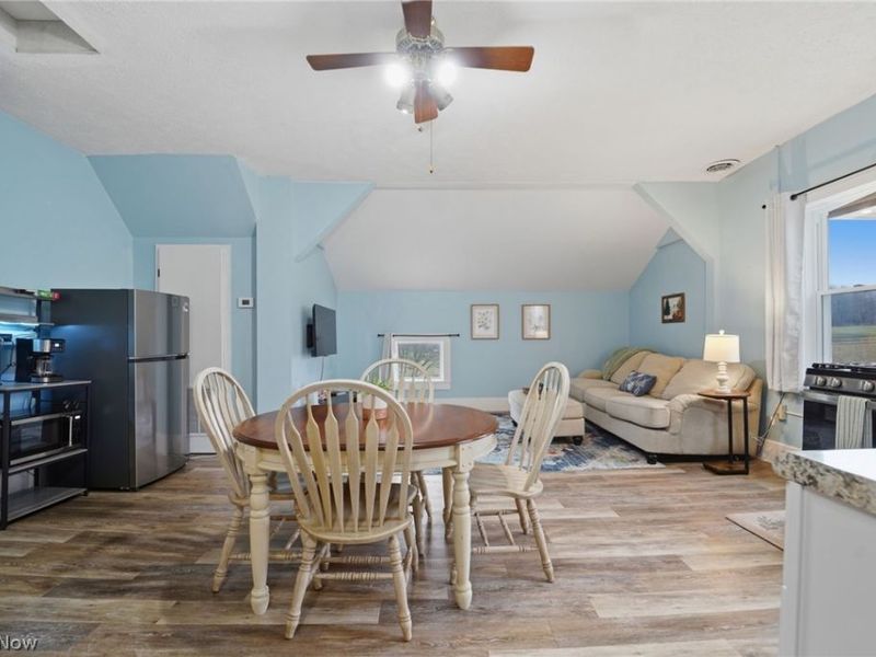 16176 Ravenna Road, Burton, OH 44021 Photo 27