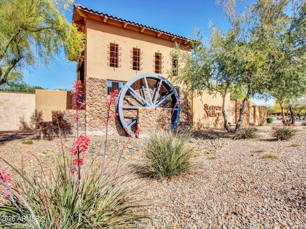 25604 N 51ST Drive, Phoenix, AZ 85083