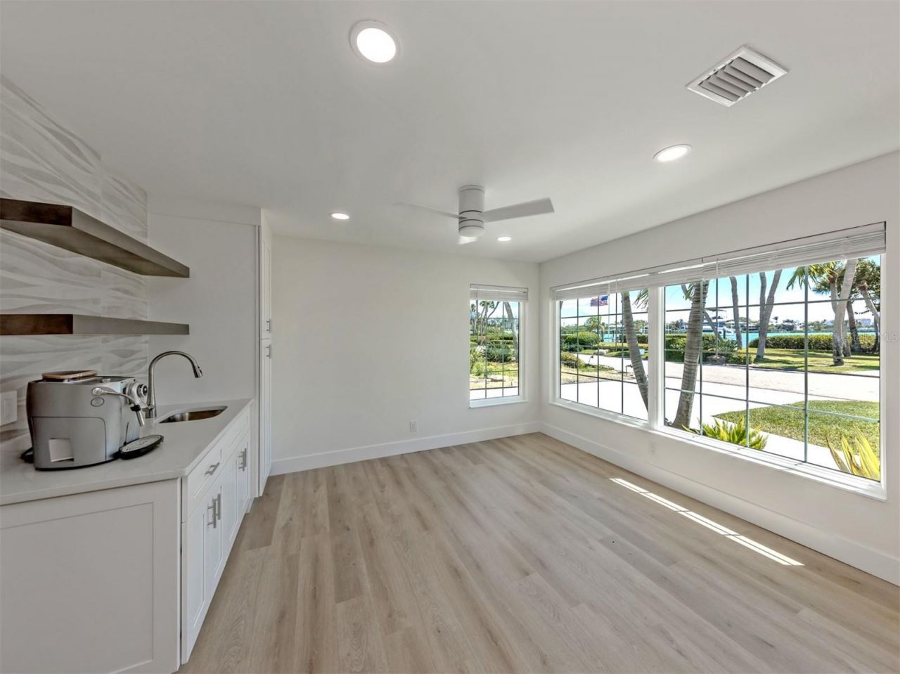 212 Sunrise Drive, Nokomis, FL 34275 Photo