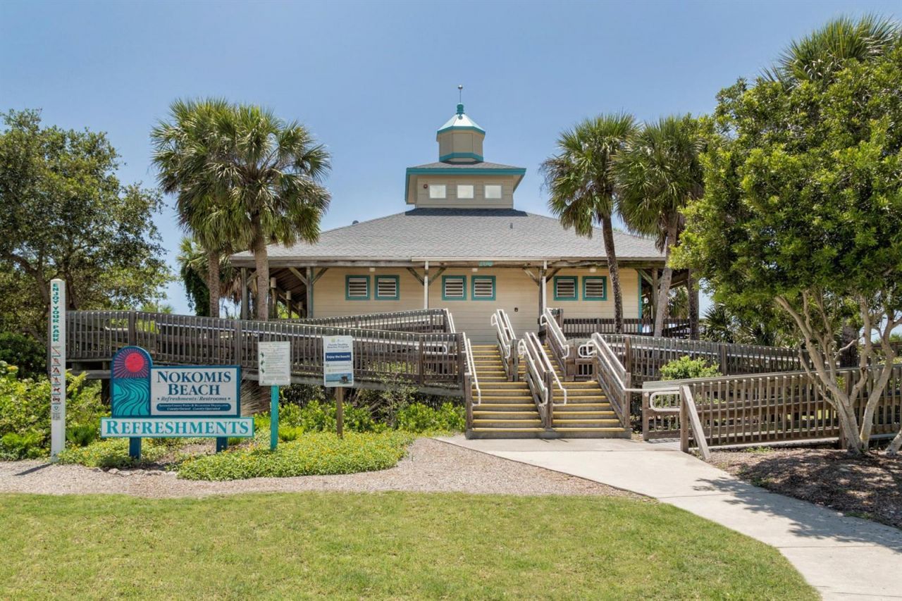 212 Sunrise Drive, Nokomis, FL 34275 Photo