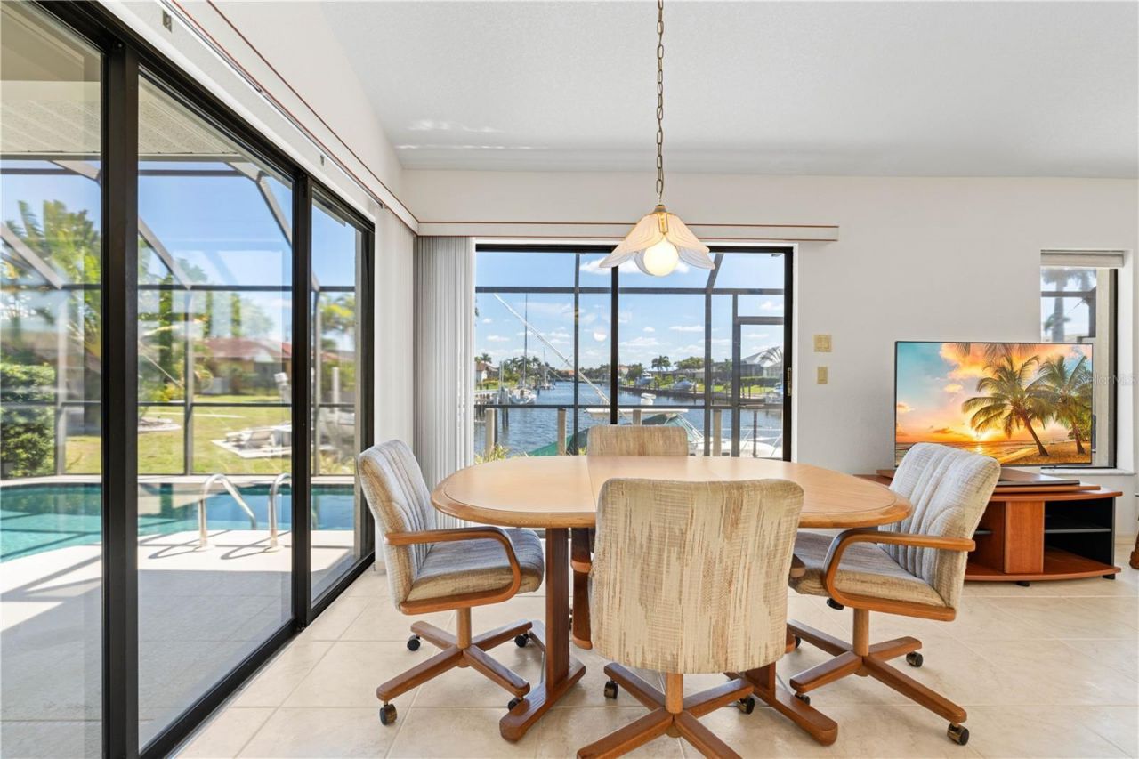 308 Colony Point Drive , Punta Gorda, FL 33950 Photo