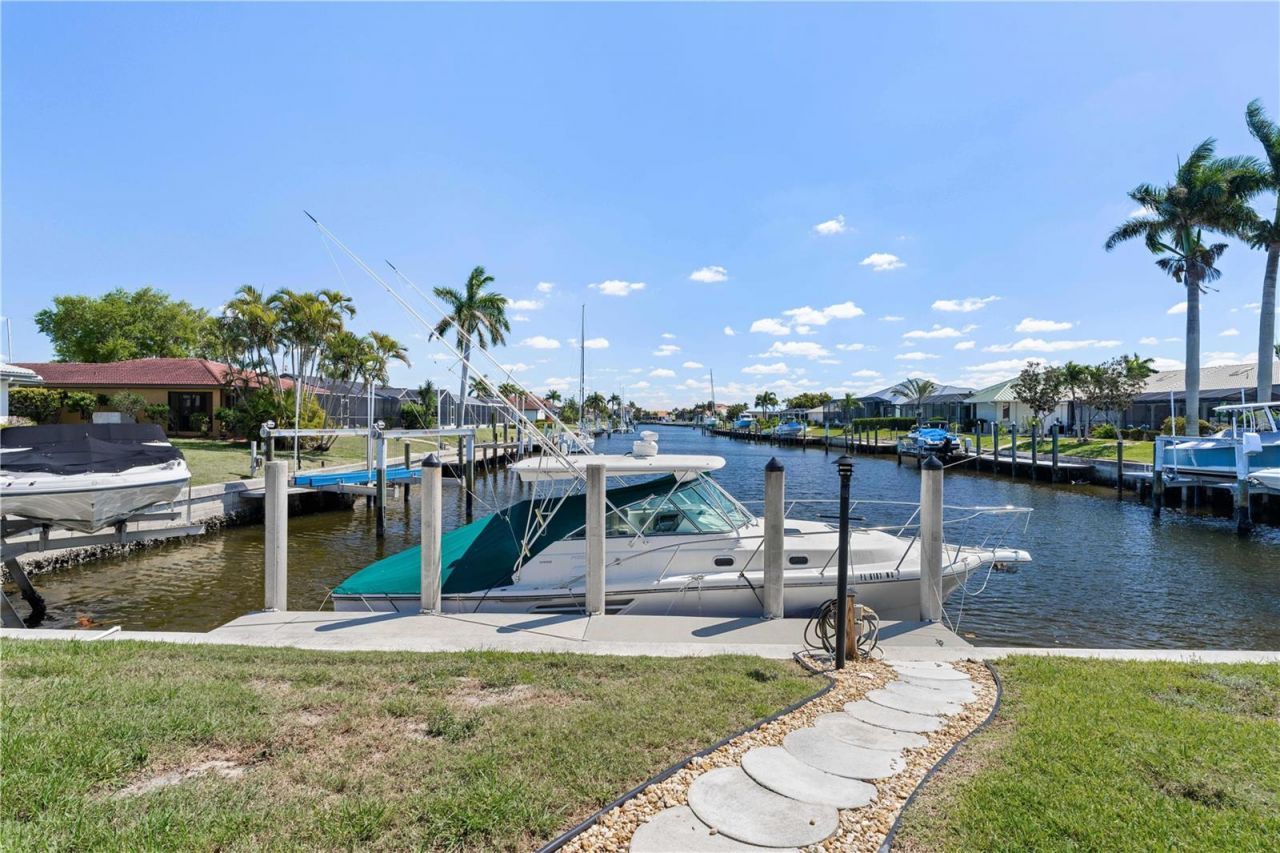 308 Colony Point Drive , Punta Gorda, FL 33950 Photo