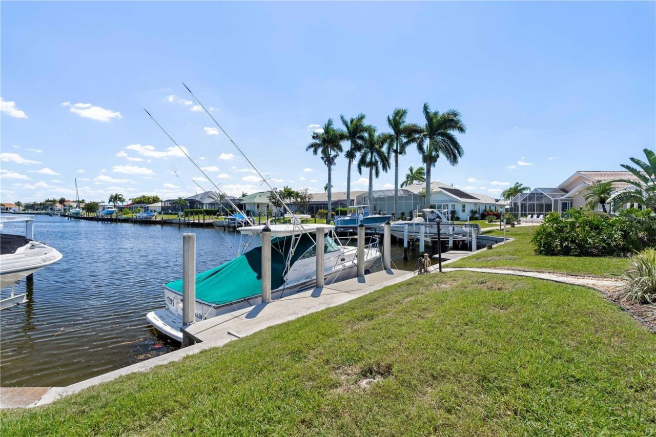 308 Colony Point Drive , Punta Gorda, FL 33950 Photo