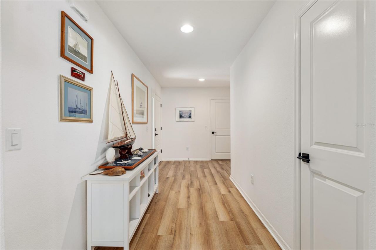 2004 Booth Place, The Villages, FL 34762 Photo