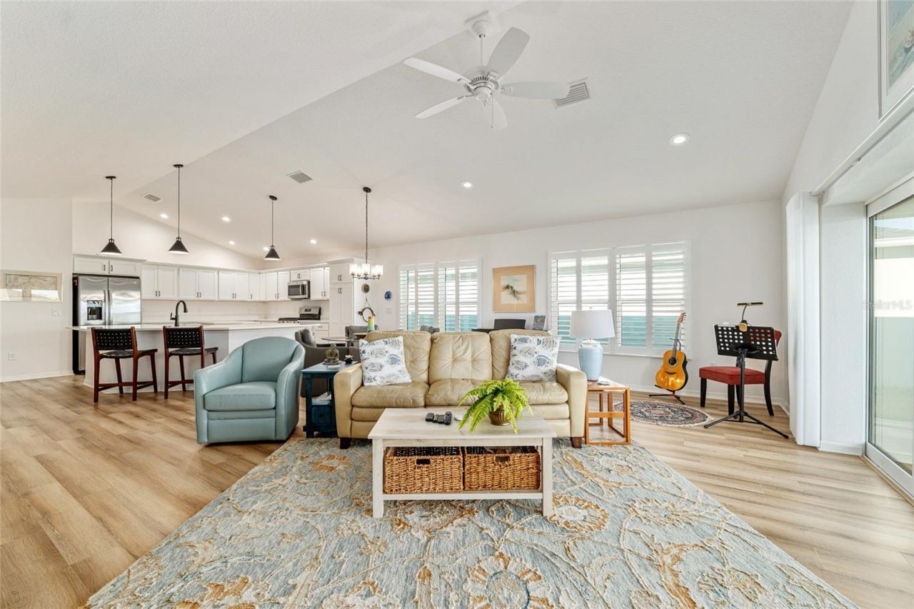 2004 Booth Place, The Villages, FL 34762 Photo