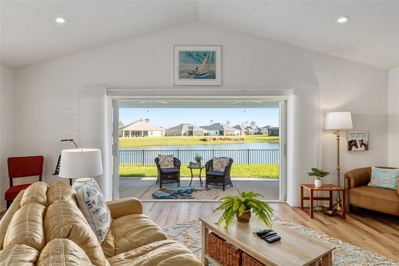 2004 Booth Place, The Villages, FL 34762 Photo