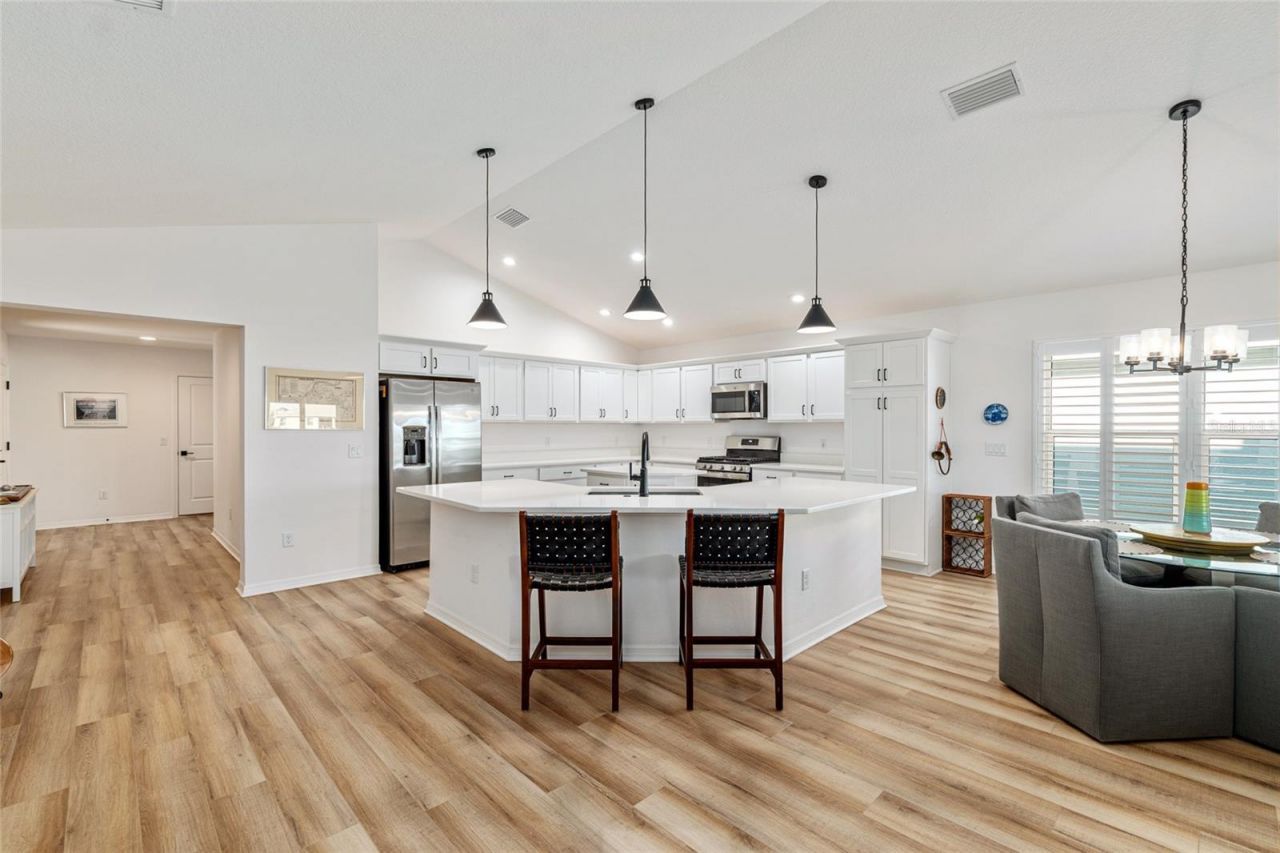 2004 Booth Place, The Villages, FL 34762 Photo