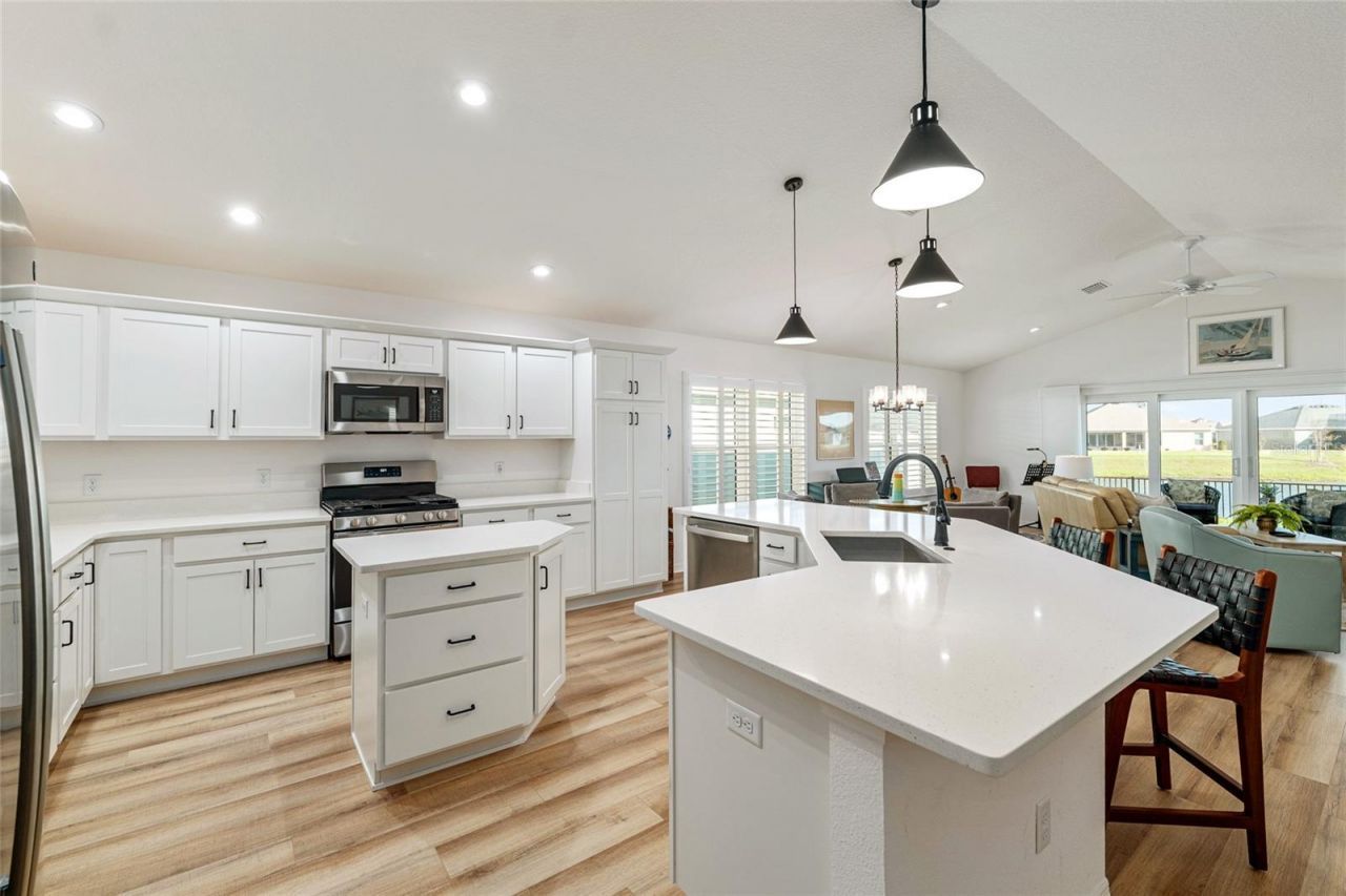 2004 Booth Place, The Villages, FL 34762 Photo