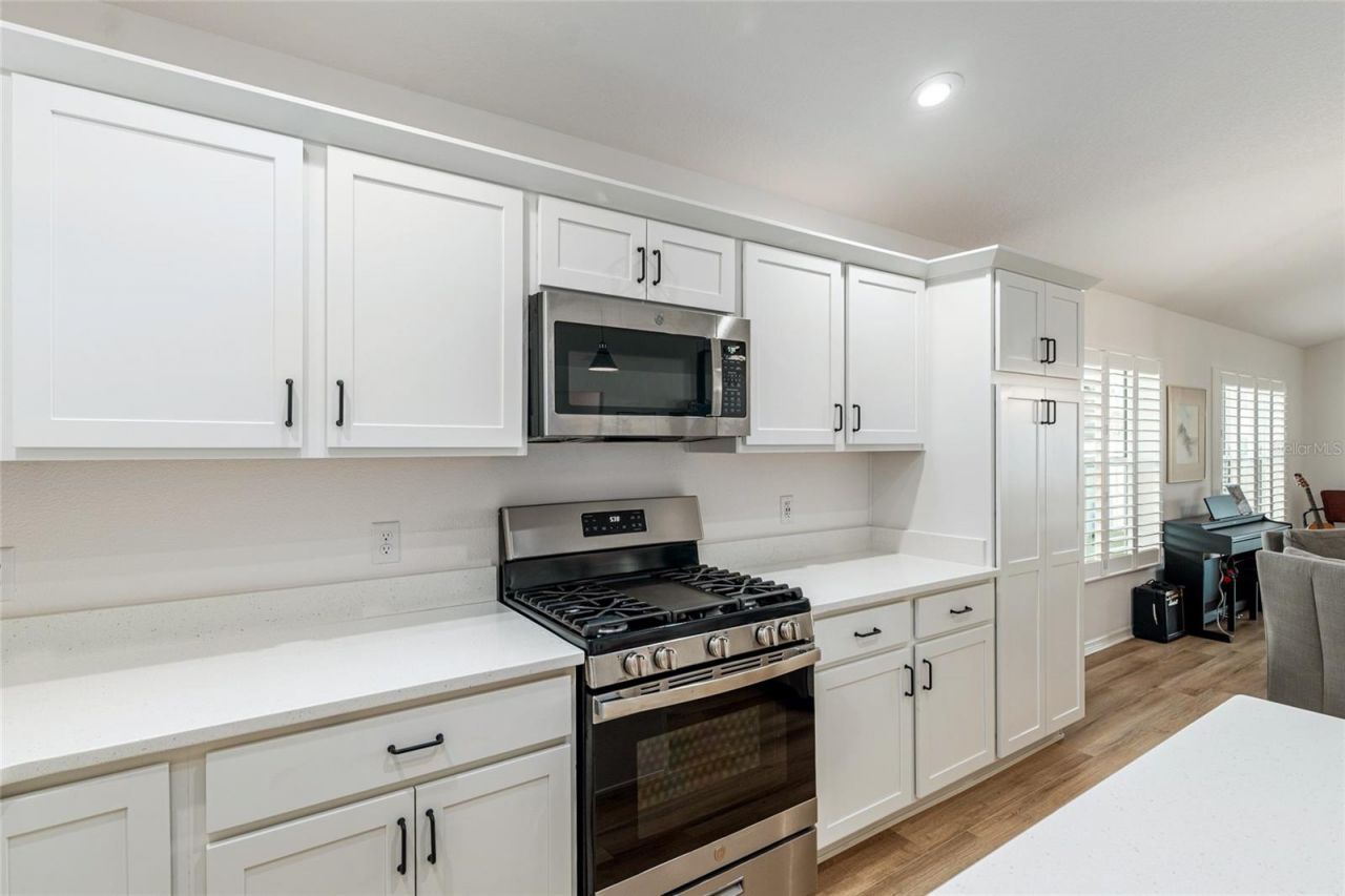 2004 Booth Place, The Villages, FL 34762 Photo