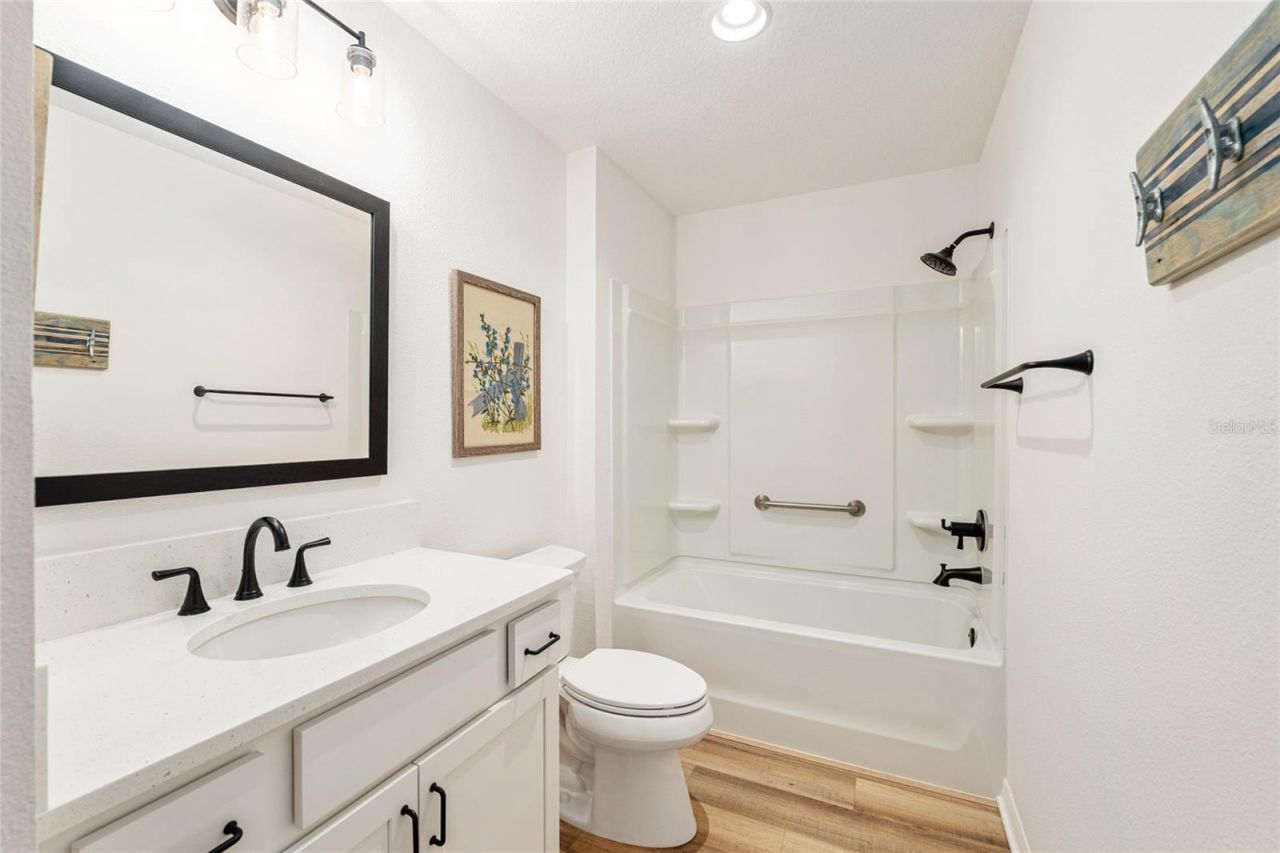 2004 Booth Place, The Villages, FL 34762 Photo