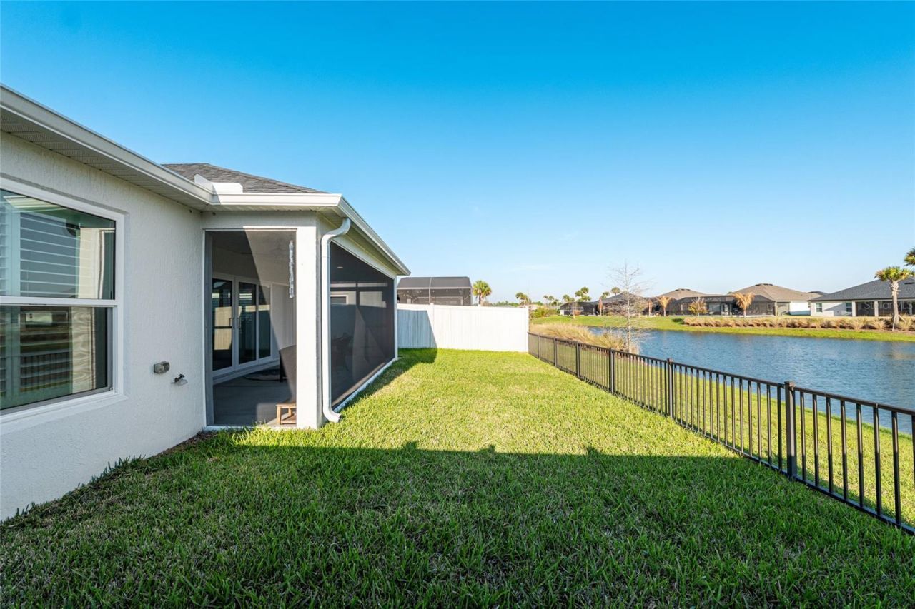 2004 Booth Place, The Villages, FL 34762 Photo