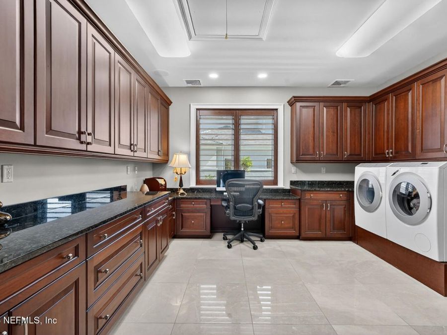 Property Image 92