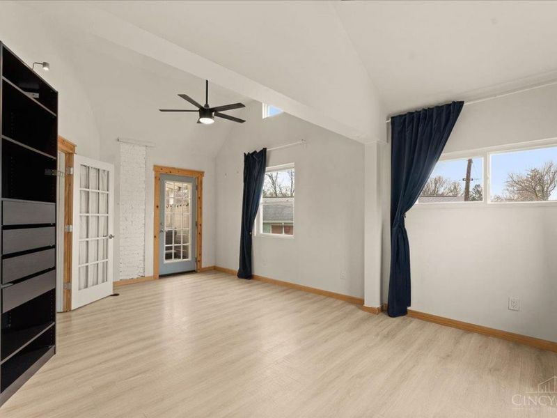 2888 Losantiville Avenue, Cincinnati, OH 45213 Photo 19