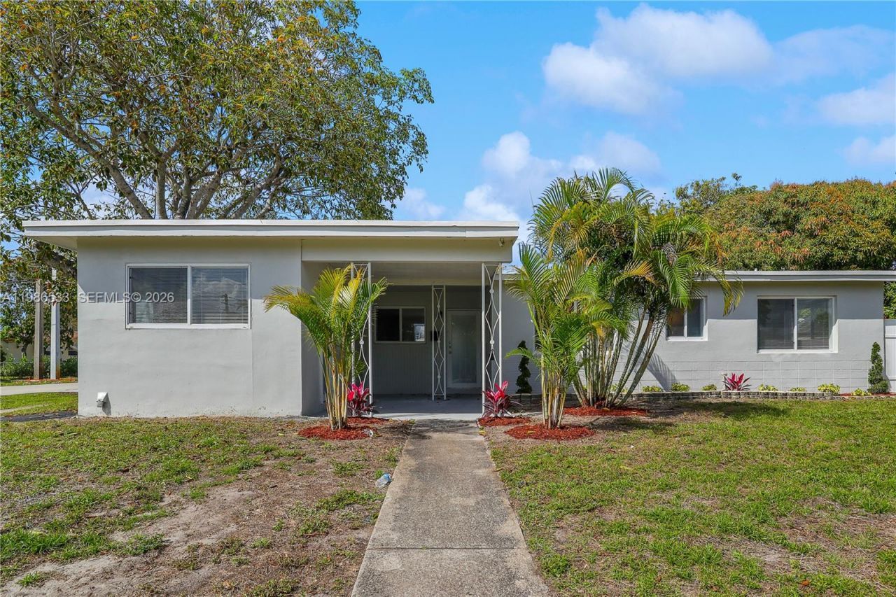 4841 NW 12th Ct, Lauderhill, FL 33313 Photo