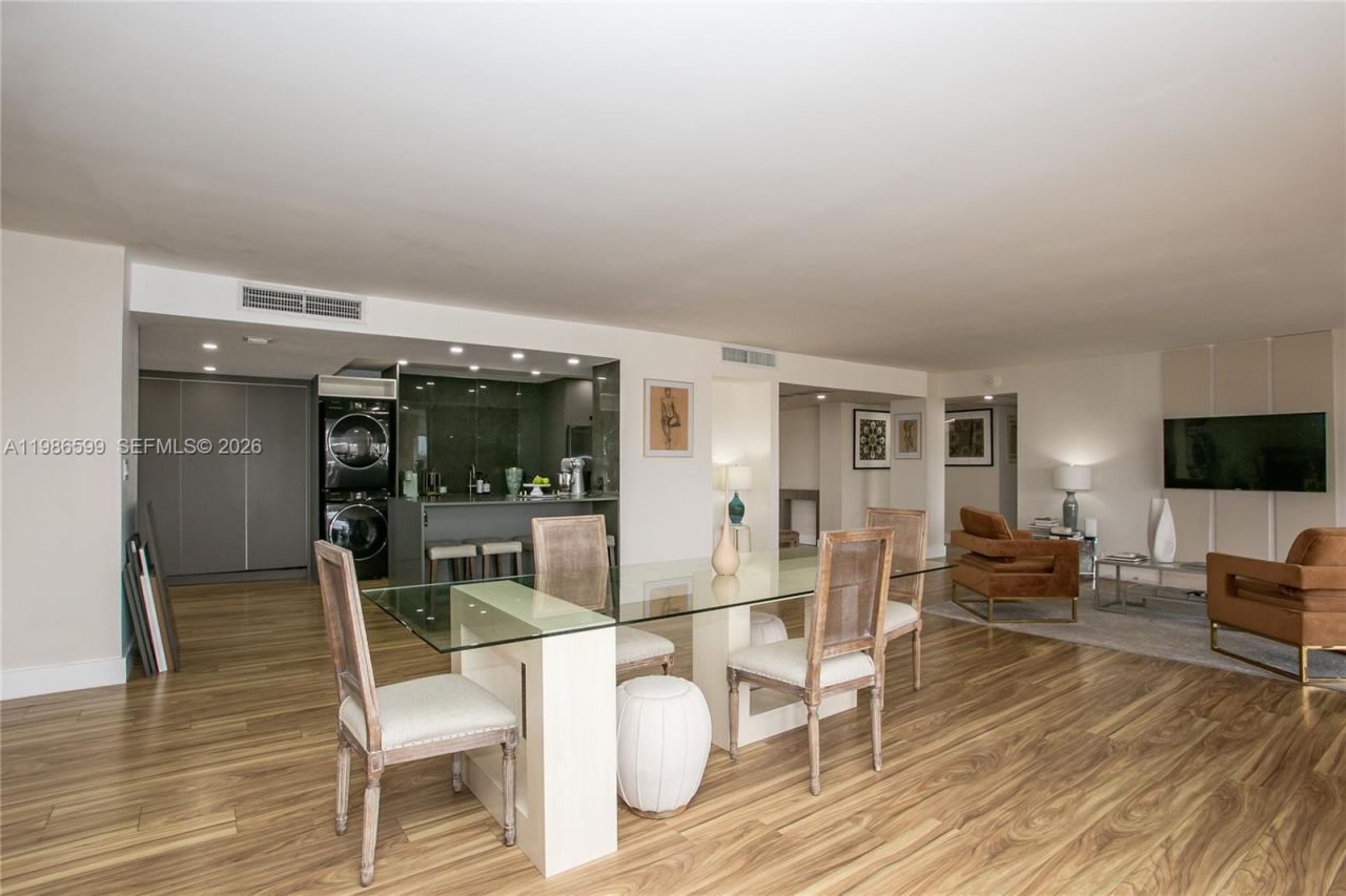 1800 NE 114th St, Unit 2309, Miami, FL 33181 Photo