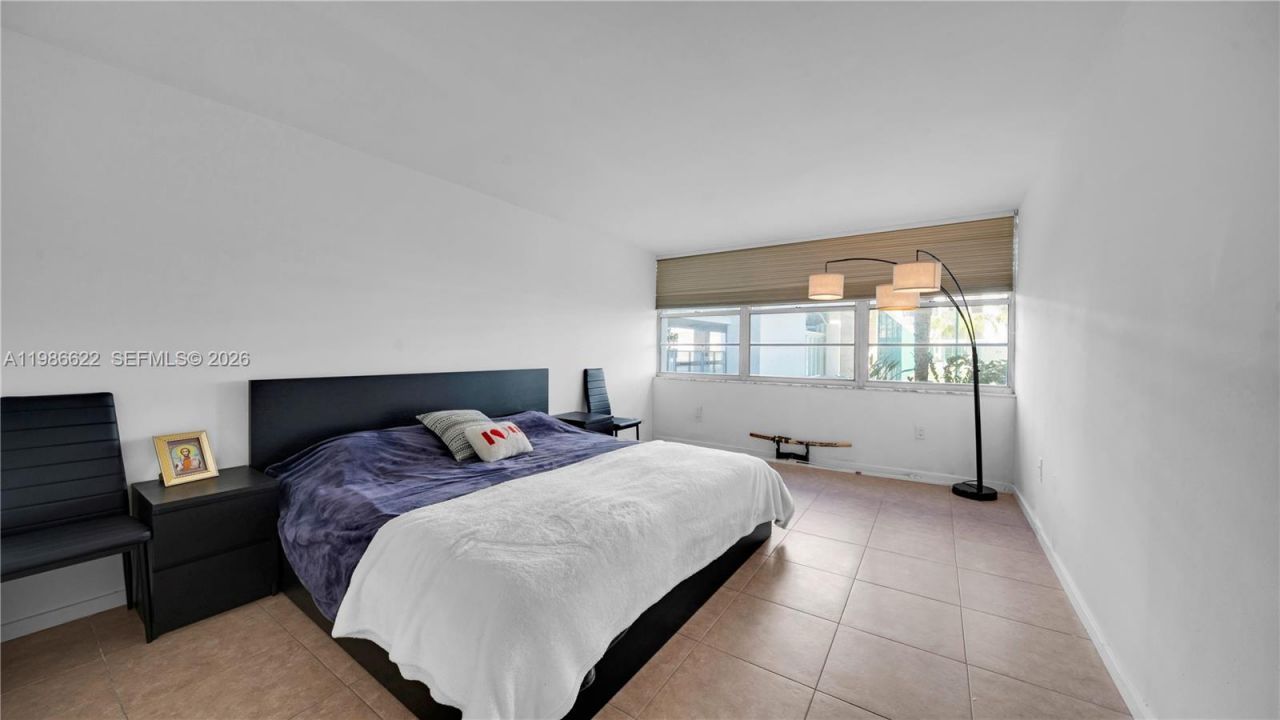 18041 Biscayne Blvd, Unit 202, Aventura, FL 33160 Photo