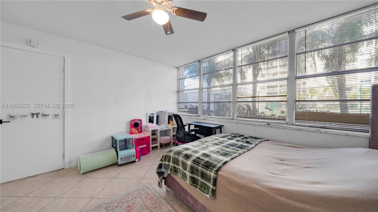 18041 Biscayne Blvd, Unit 202, Aventura, FL 33160 Photo