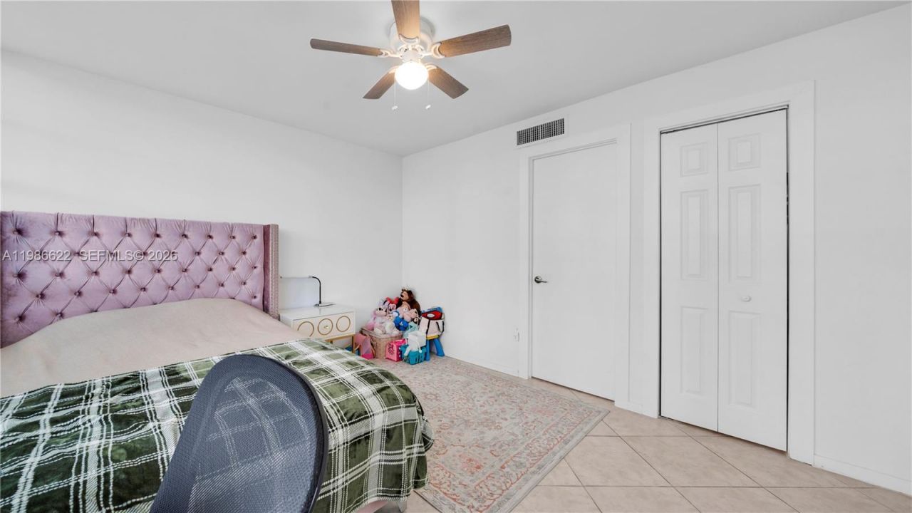 18041 Biscayne Blvd, Unit 202, Aventura, FL 33160 Photo