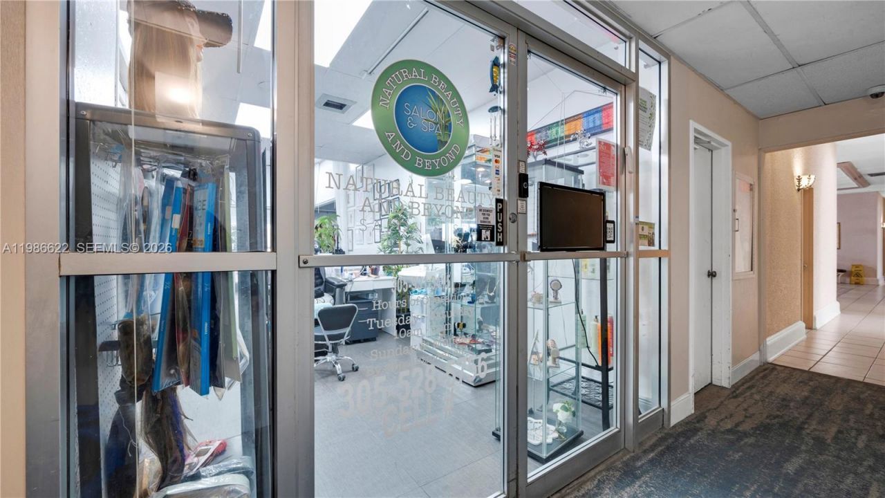 18041 Biscayne Blvd, Unit 202, Aventura, FL 33160 Photo