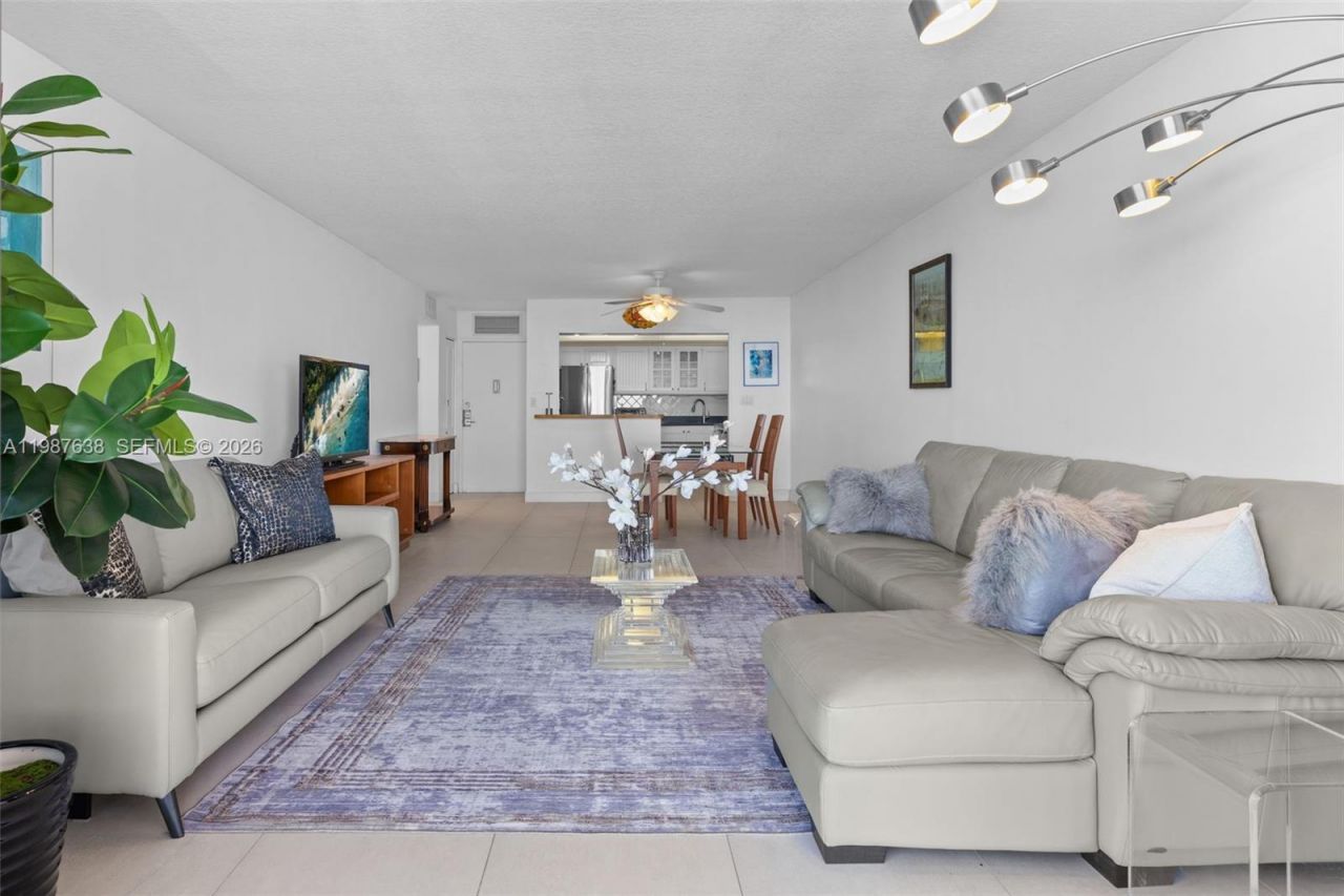2201 S Ocean Dr, Unit 1102, Hollywood, FL 33019 Photo