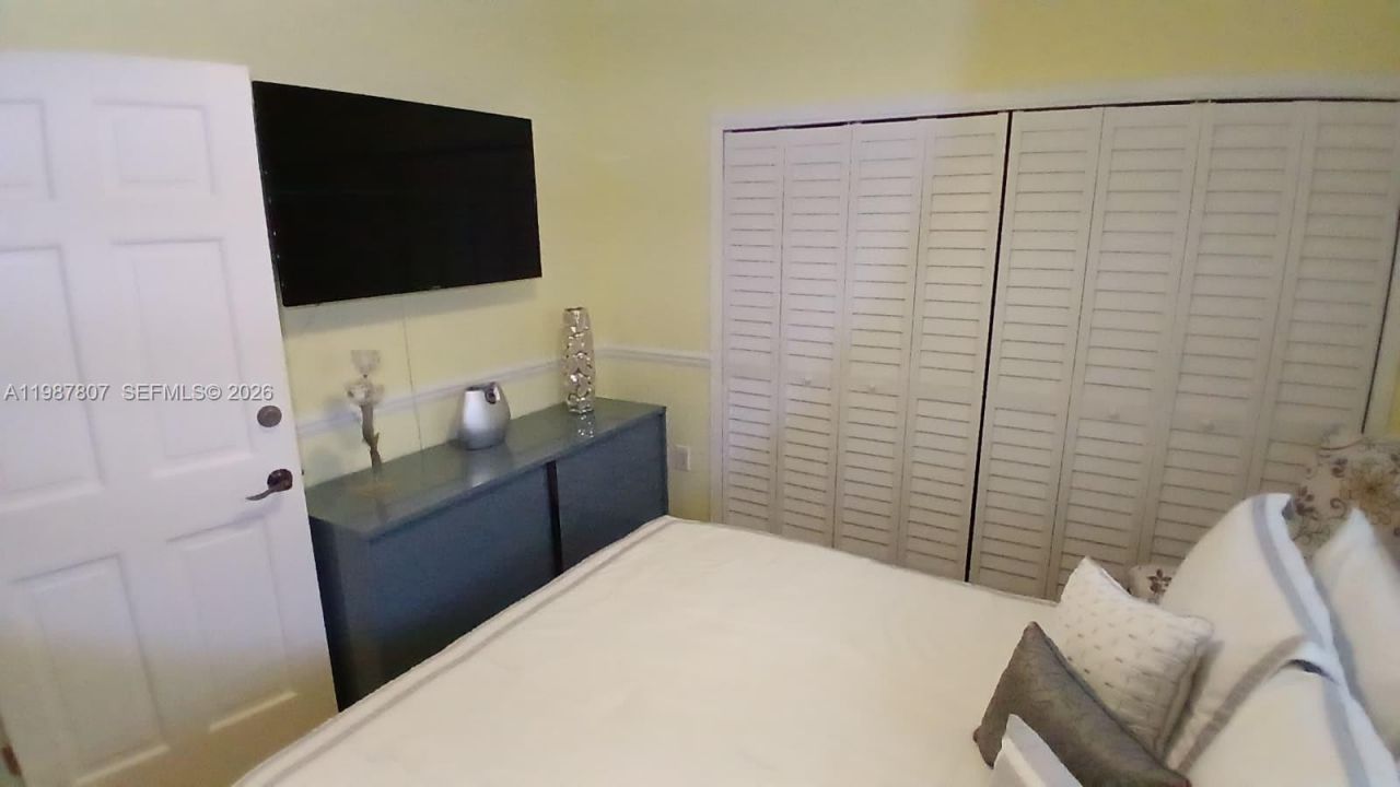 6421 SW 56th St, South Miami, FL 33155 Photo