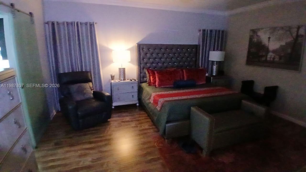 6421 SW 56th St, South Miami, FL 33155 Photo