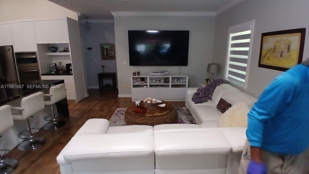 6421 SW 56th St, South Miami, FL 33155 Photo