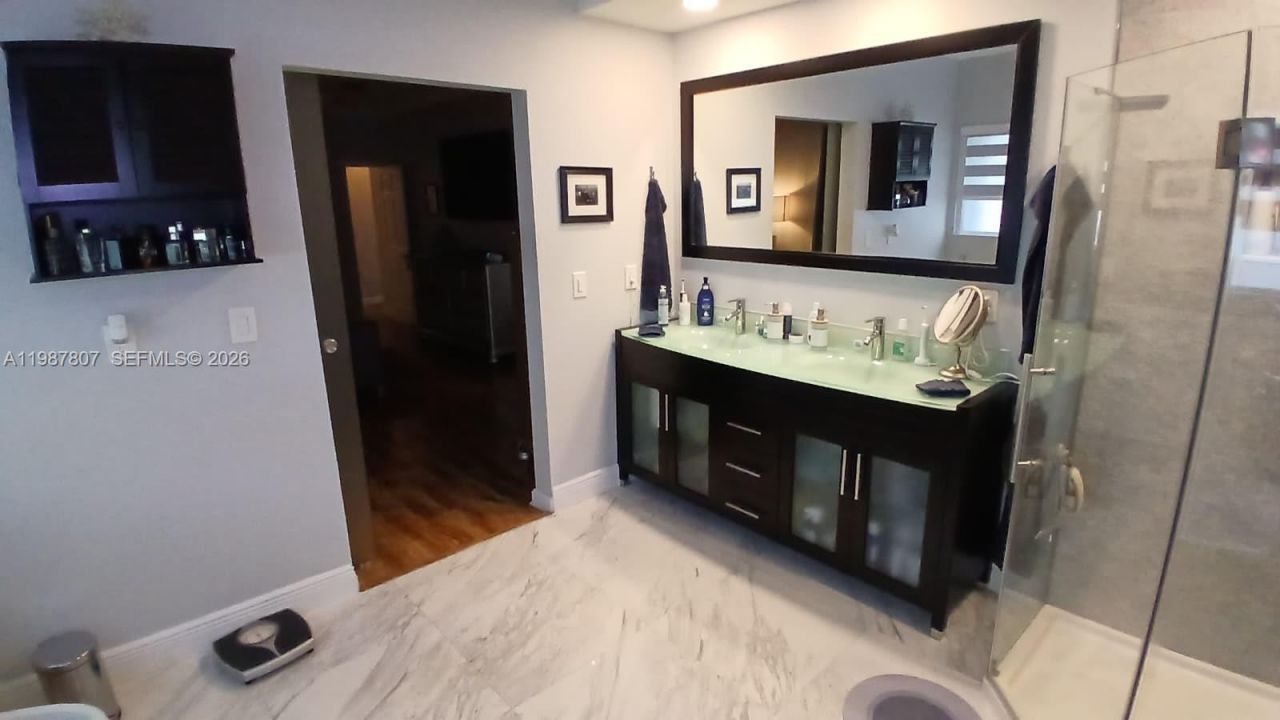 6421 SW 56th St, South Miami, FL 33155 Photo