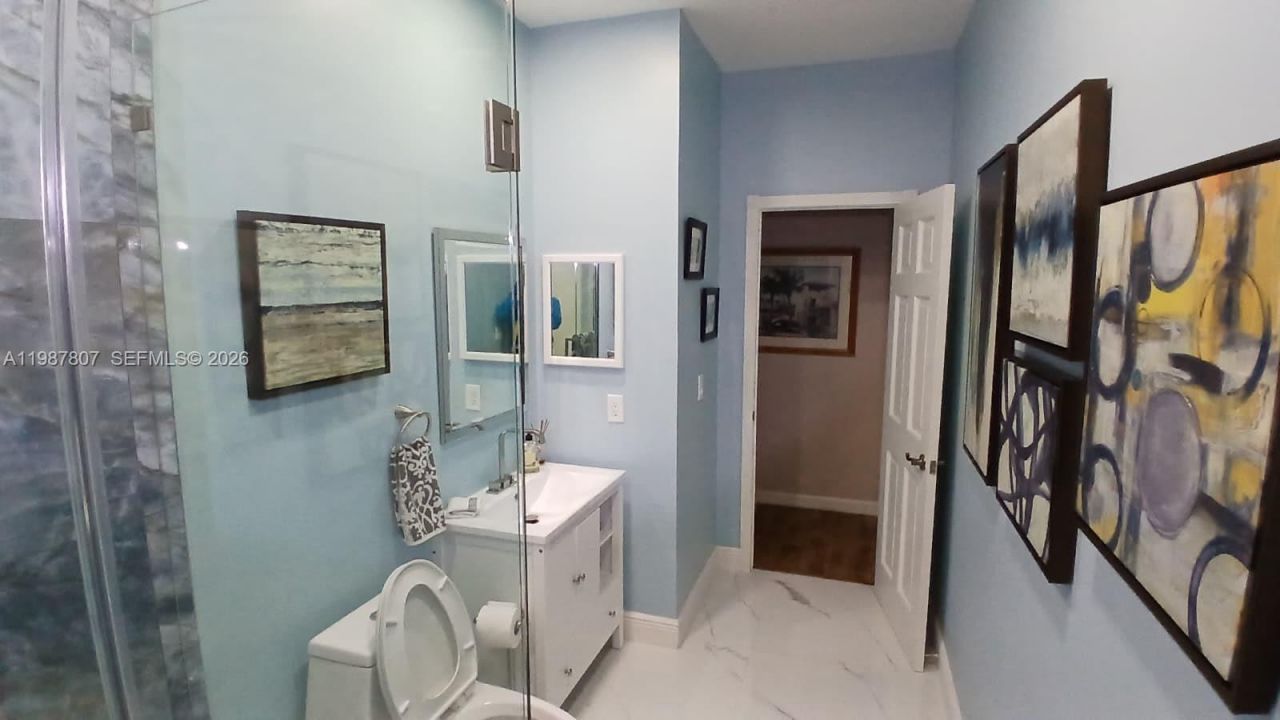 6421 SW 56th St, South Miami, FL 33155 Photo