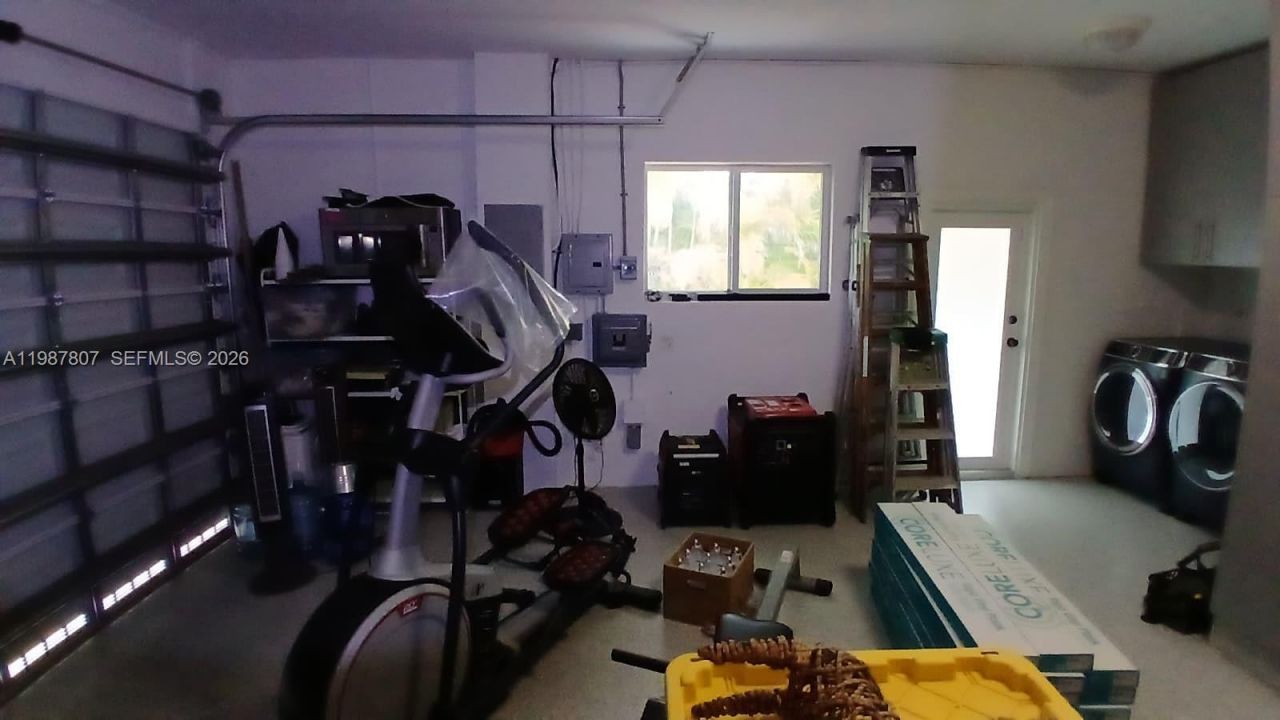 6421 SW 56th St, South Miami, FL 33155 Photo