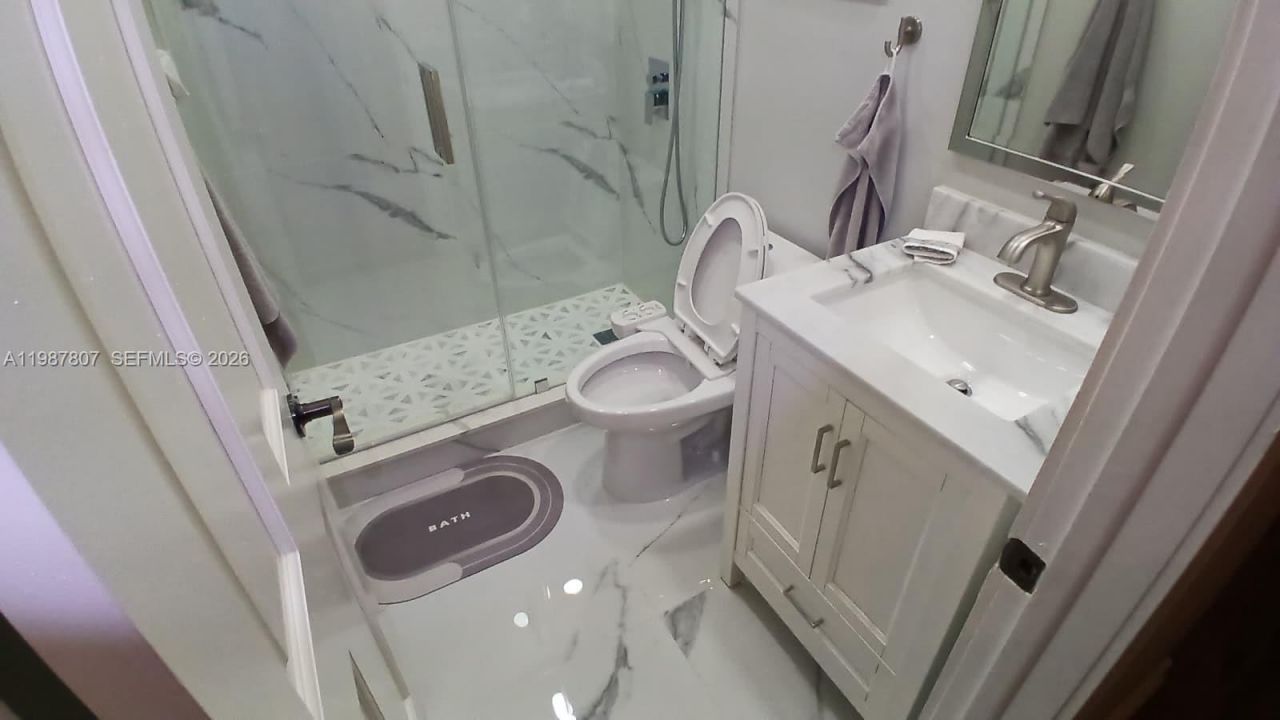 6421 SW 56th St, South Miami, FL 33155 Photo