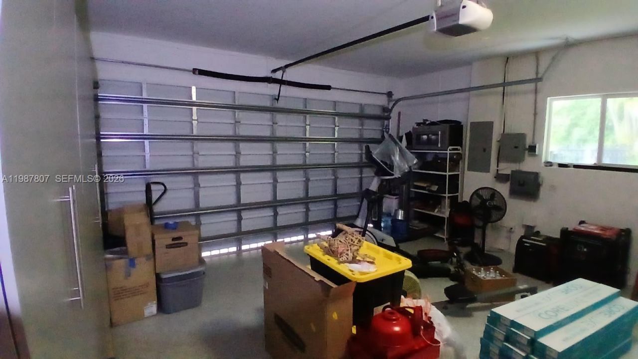 6421 SW 56th St, South Miami, FL 33155 Photo