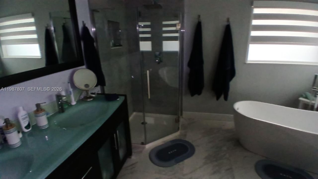 6421 SW 56th St, South Miami, FL 33155 Photo