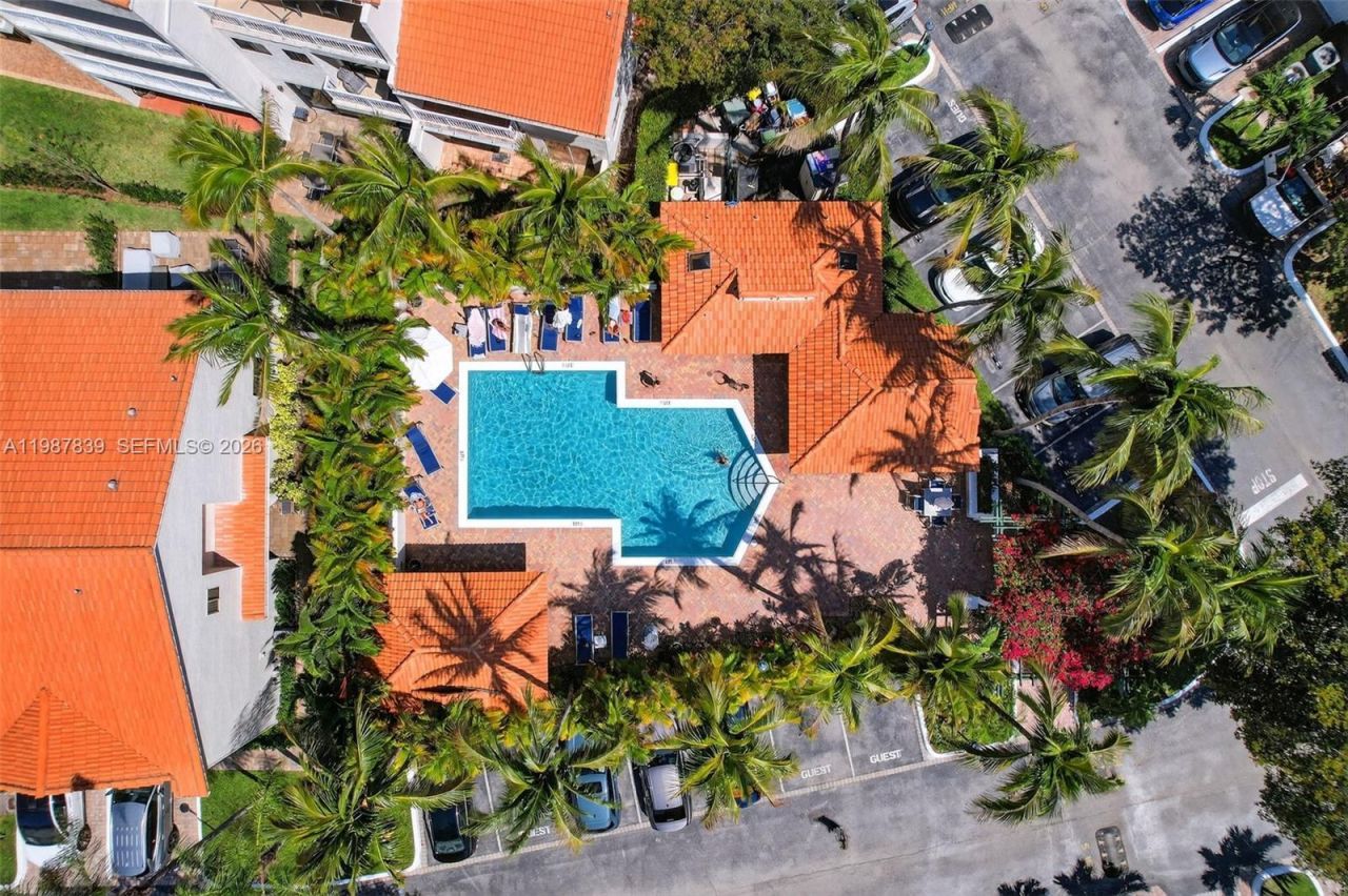 21391 Marina Cove Circle, Unit K11, Aventura, FL 33180 Photo