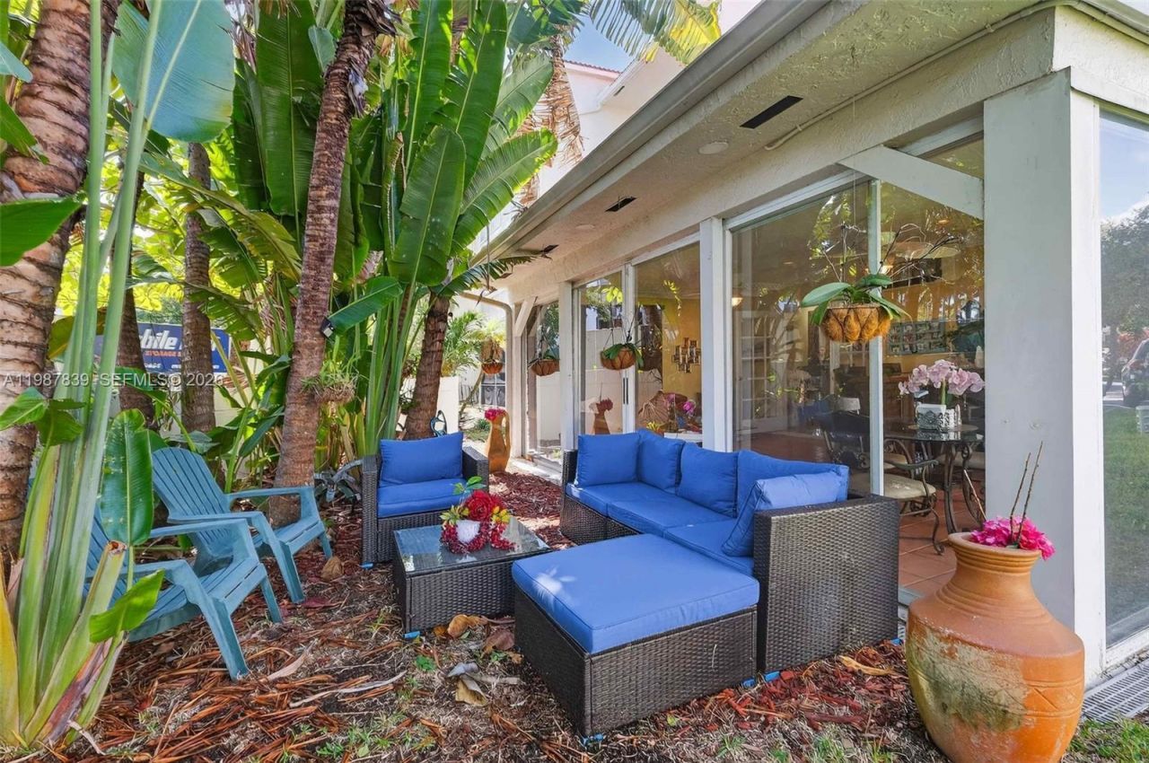 21391 Marina Cove Circle, Unit K11, Aventura, FL 33180 Photo