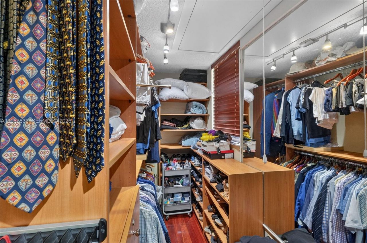 21391 Marina Cove Circle, Unit K11, Aventura, FL 33180 Photo