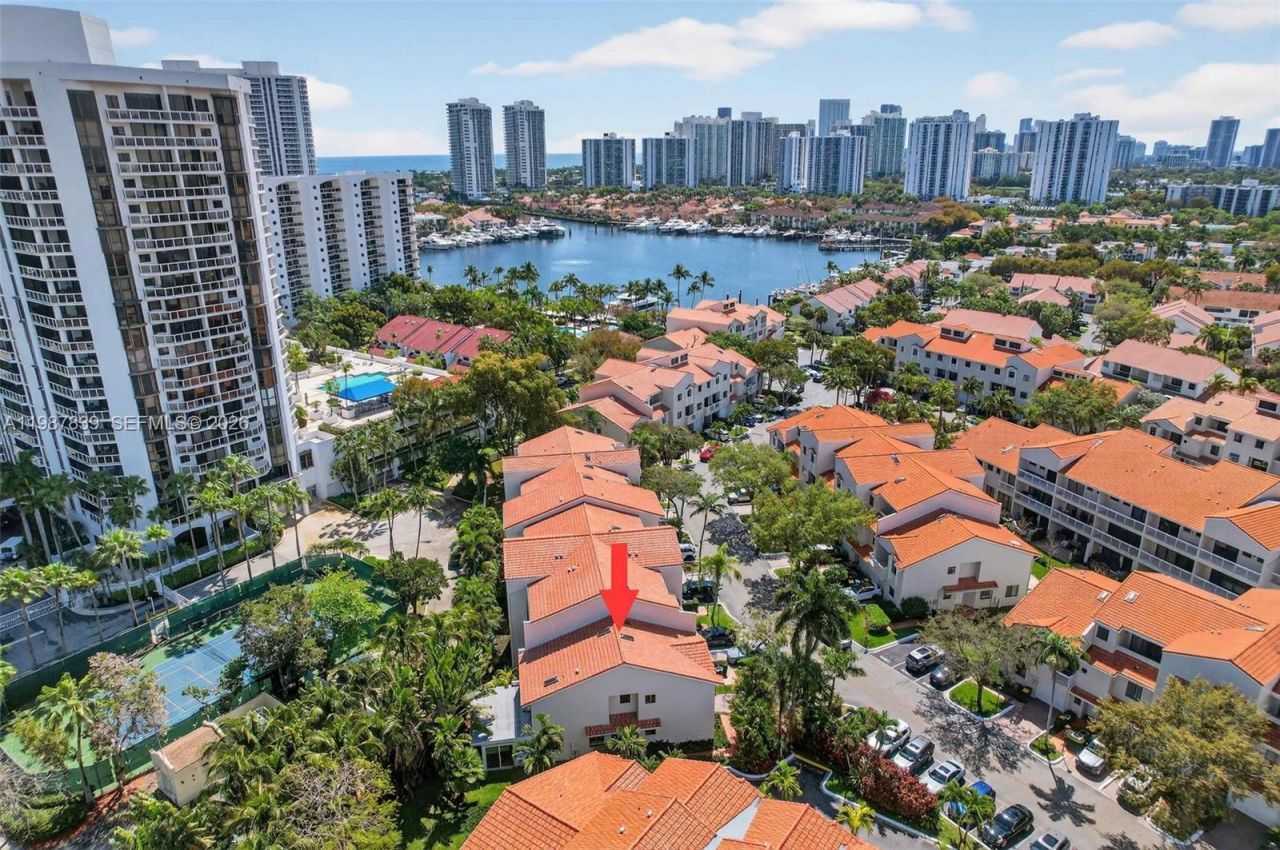 21391 Marina Cove Circle, Unit K11, Aventura, FL 33180 Photo