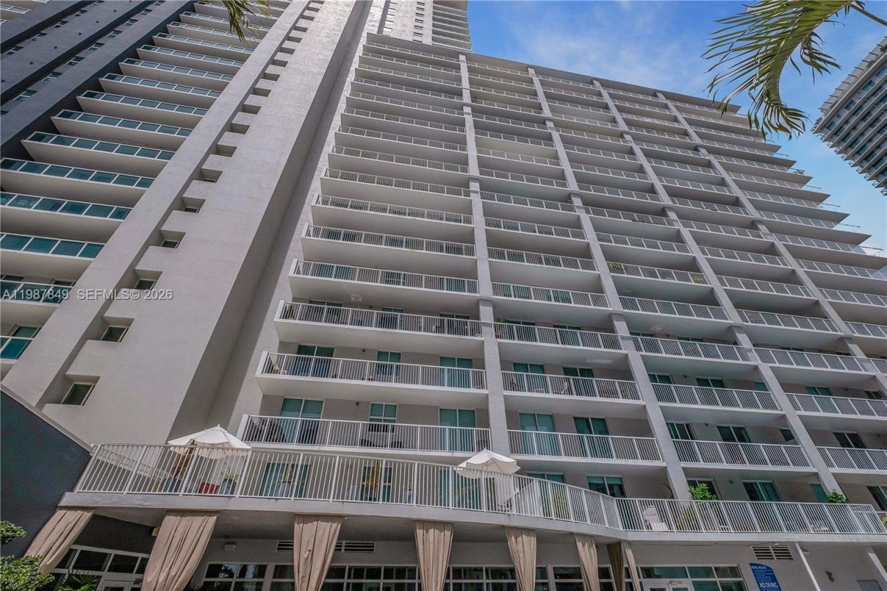 1250 S Miami Ave , Unit 2802, Miami, FL 33130 Photo