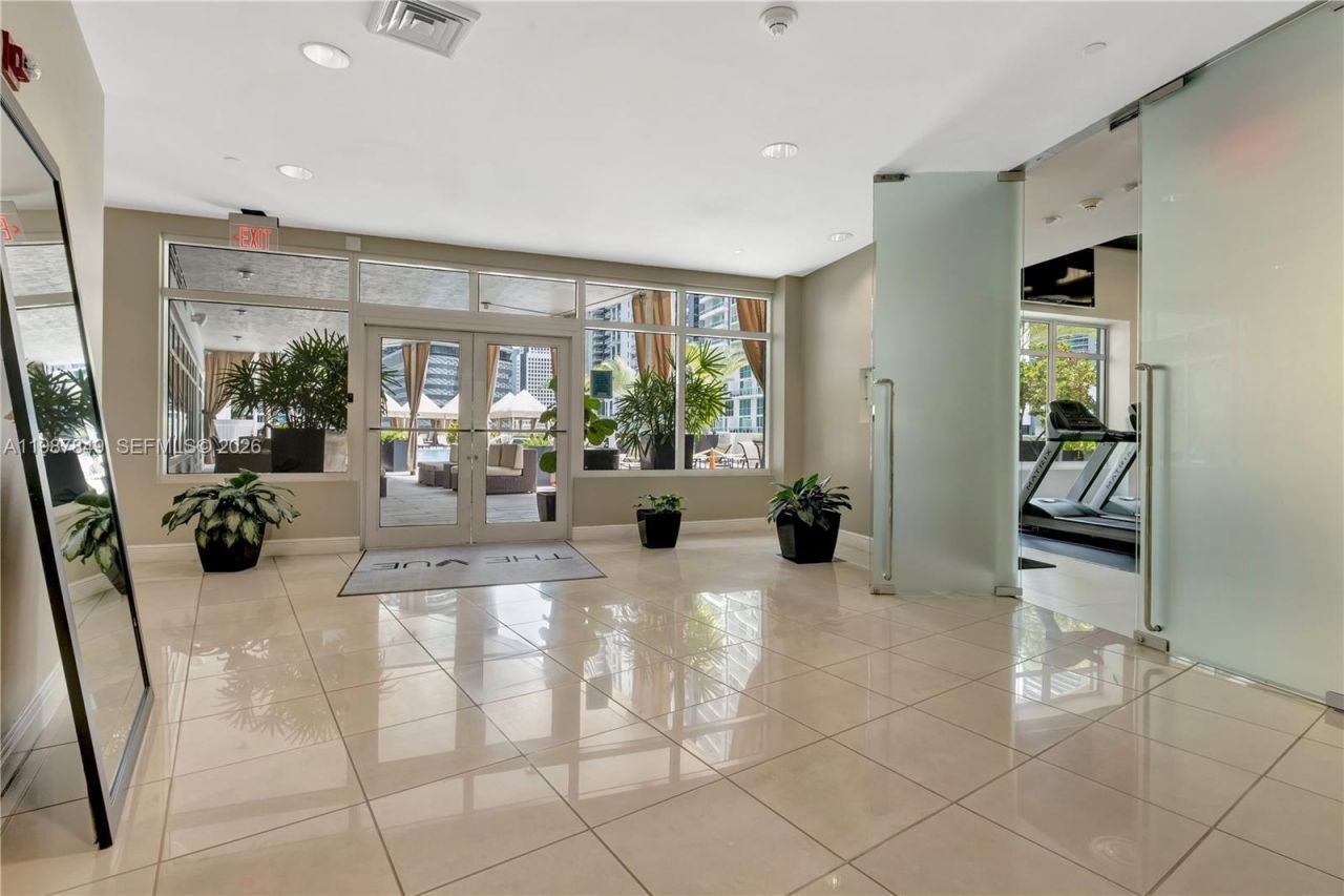 1250 S Miami Ave , Unit 2802, Miami, FL 33130 Photo