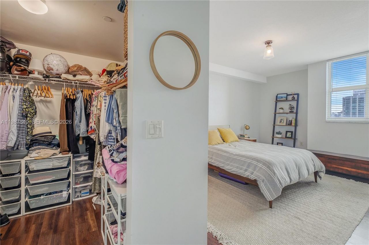 1250 S Miami Ave , Unit 2802, Miami, FL 33130 Photo