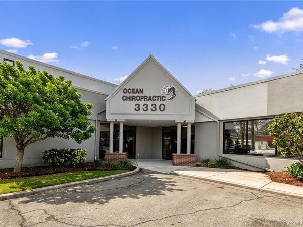 3330 Veterans Memorial Highway , Bohemia, NY 11716